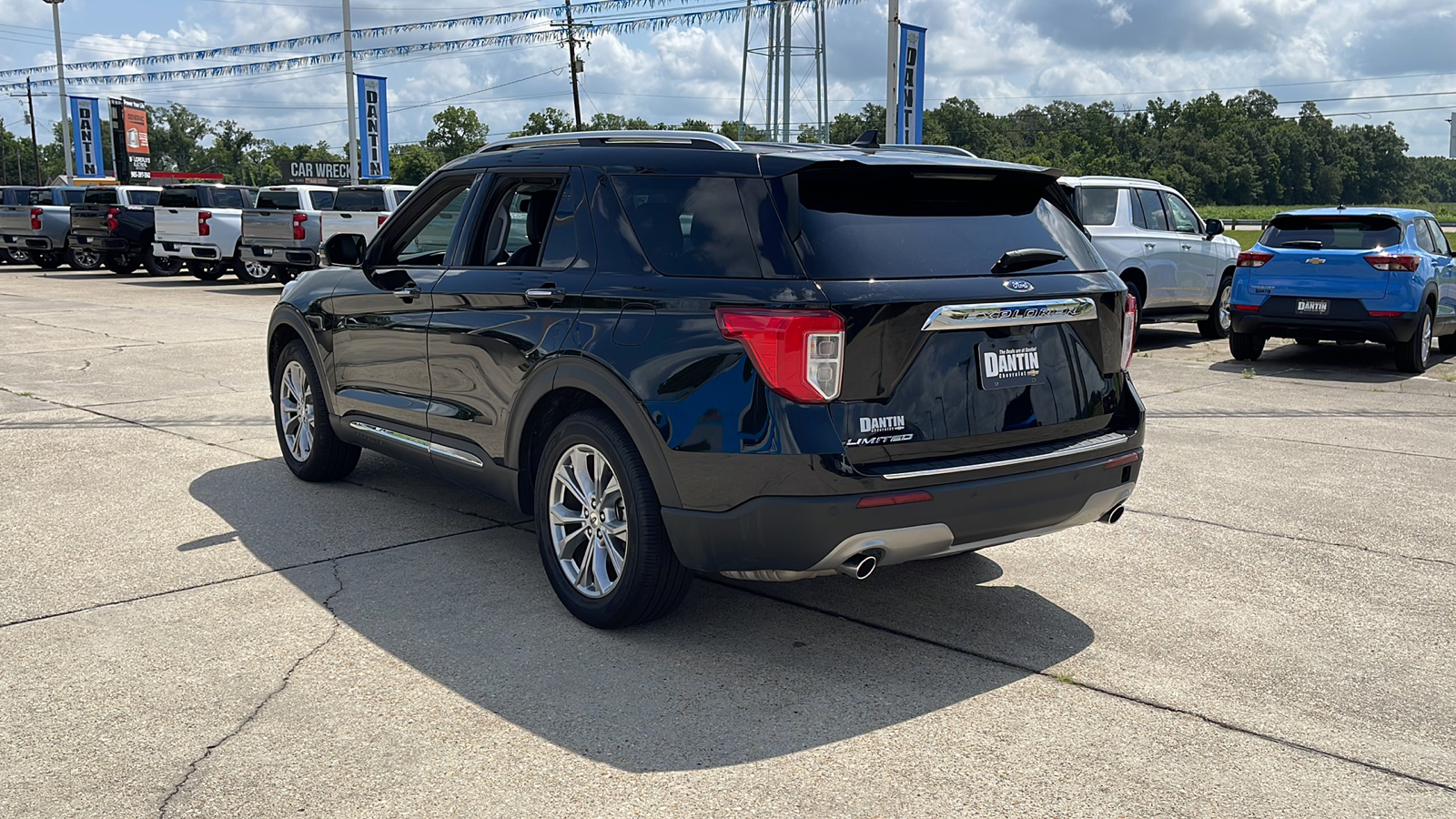 2023 Ford Explorer Limited 25