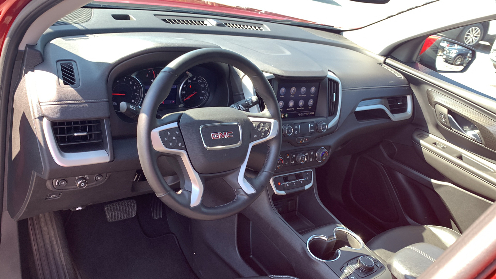 2023 GMC Terrain SLT 8