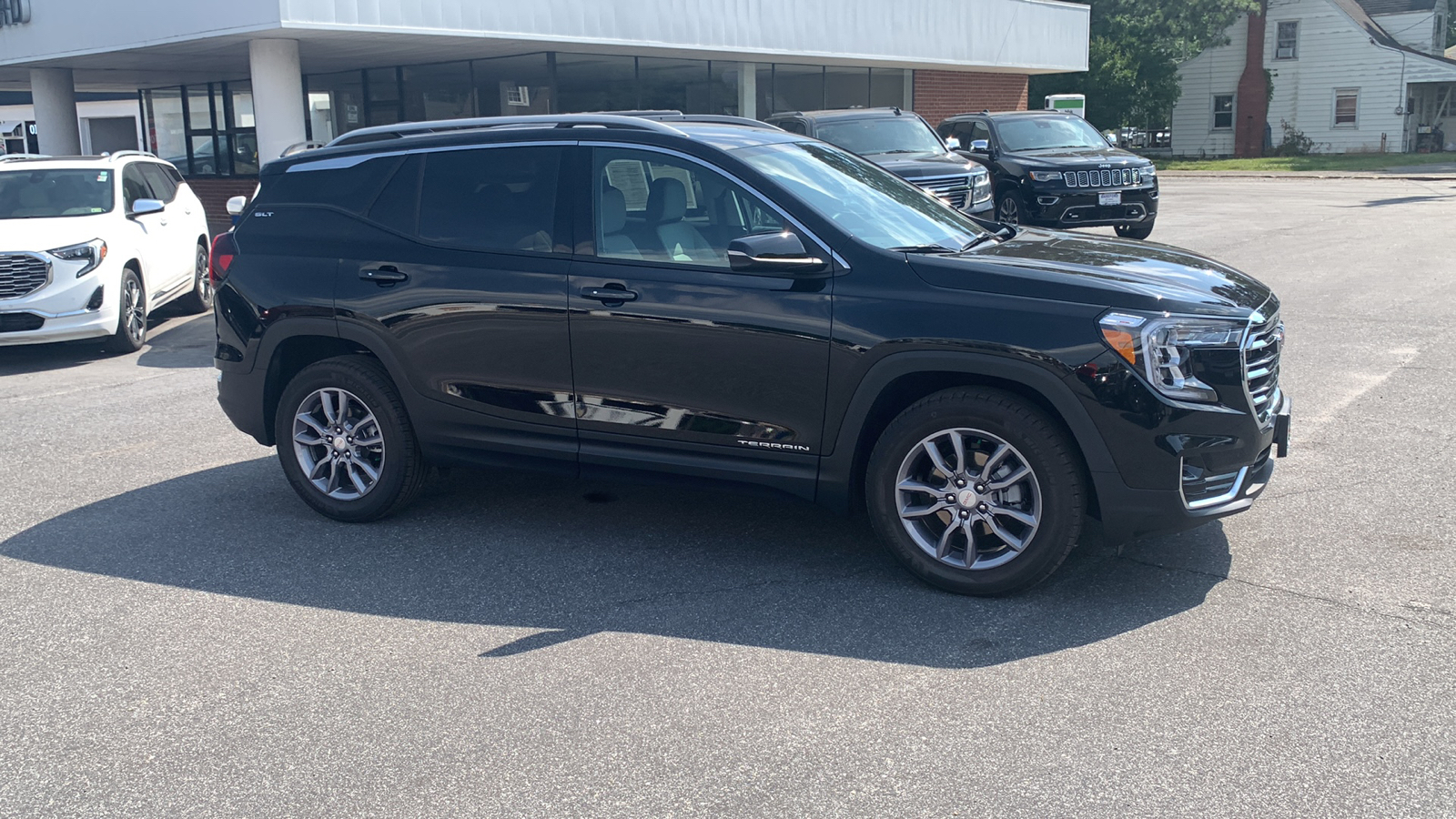 2023 GMC Terrain SLT 33