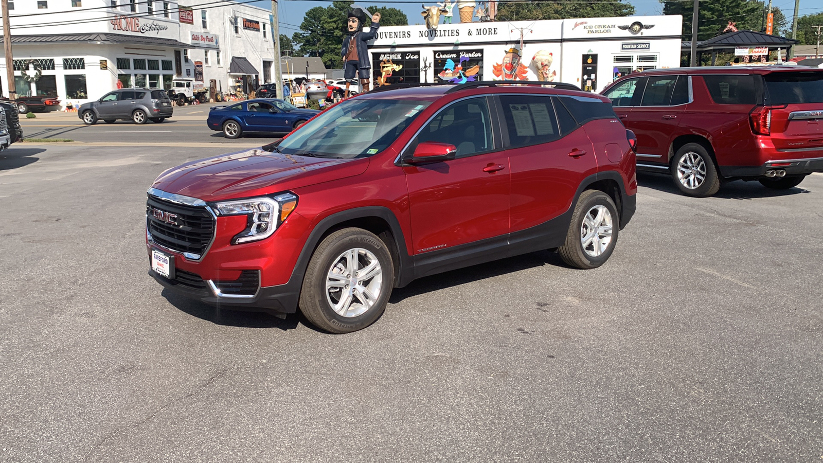 2024 GMC Terrain SLE 2