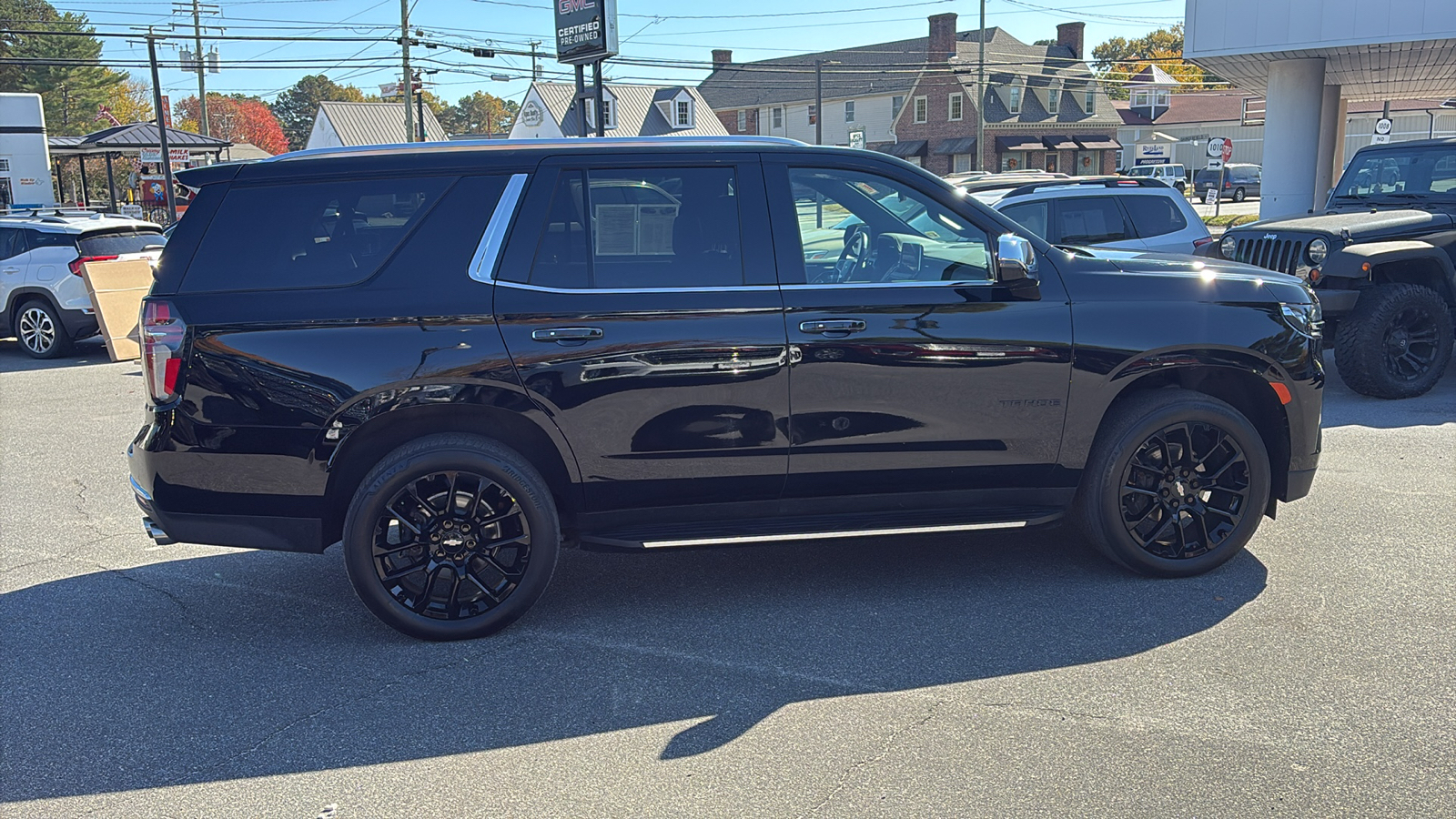 2022 Chevrolet Tahoe Premier 30