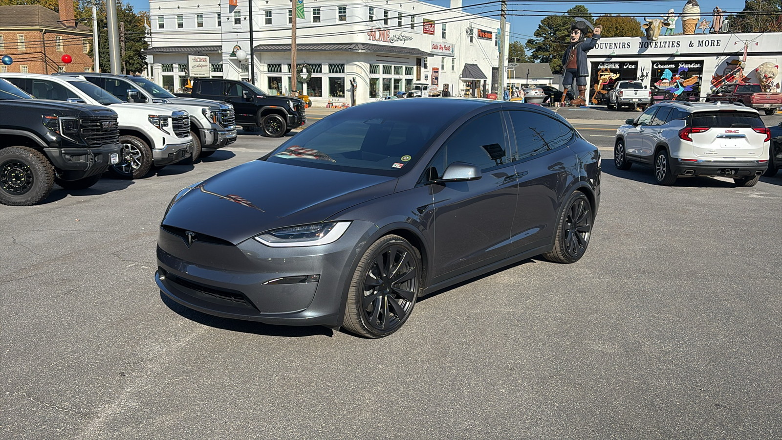 2023 Tesla Model X Standard Range 1