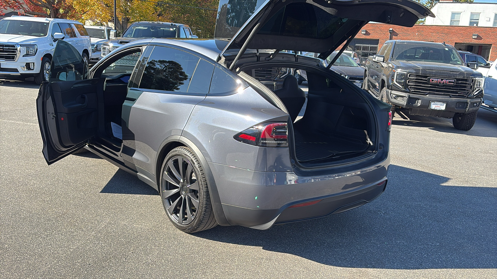 2023 Tesla Model X Standard Range 17