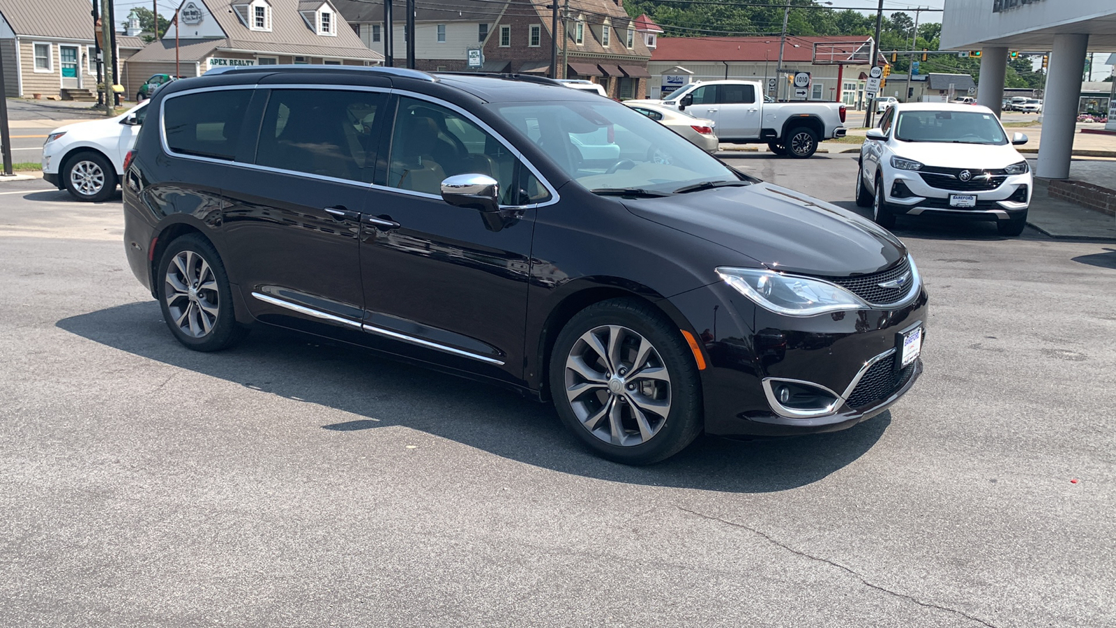 2019 Chrysler Pacifica Limited 31