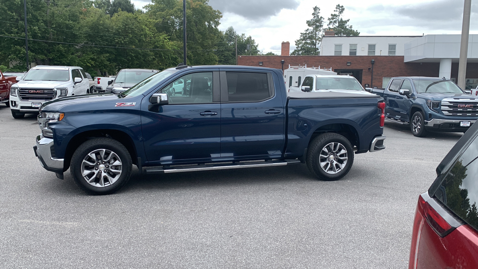 2021 Chevrolet Silverado 1500 LT 4