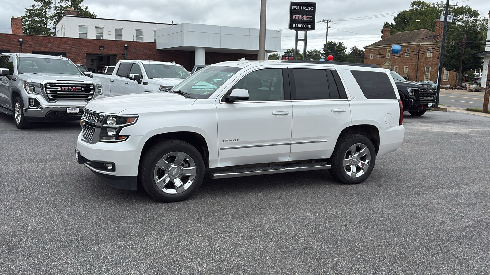 2019 Chevrolet Tahoe LT 2