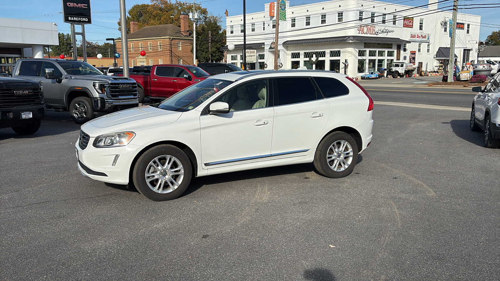 2016 Volvo XC60 T5 Drive-E Premier 2