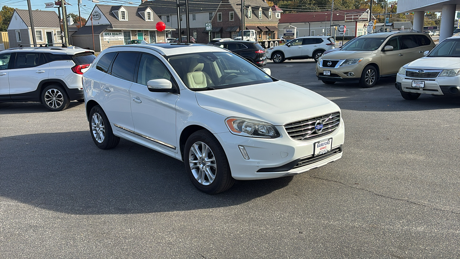 2016 Volvo XC60 T5 Drive-E Premier 33