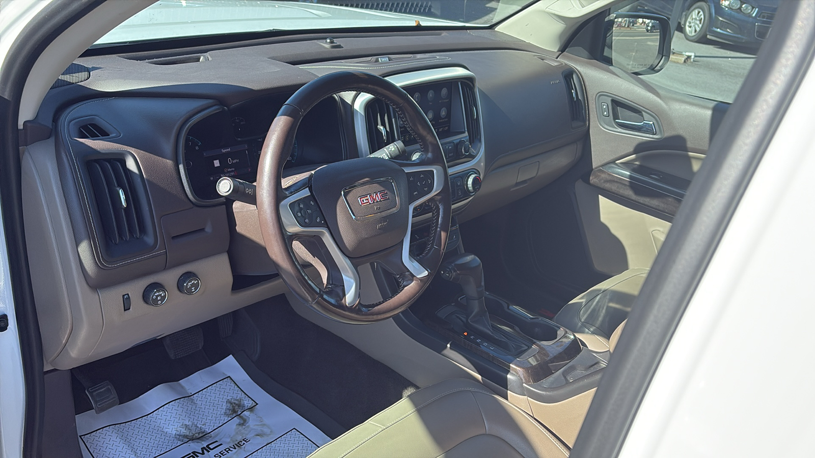 2019 GMC Canyon 4WD SLT 9