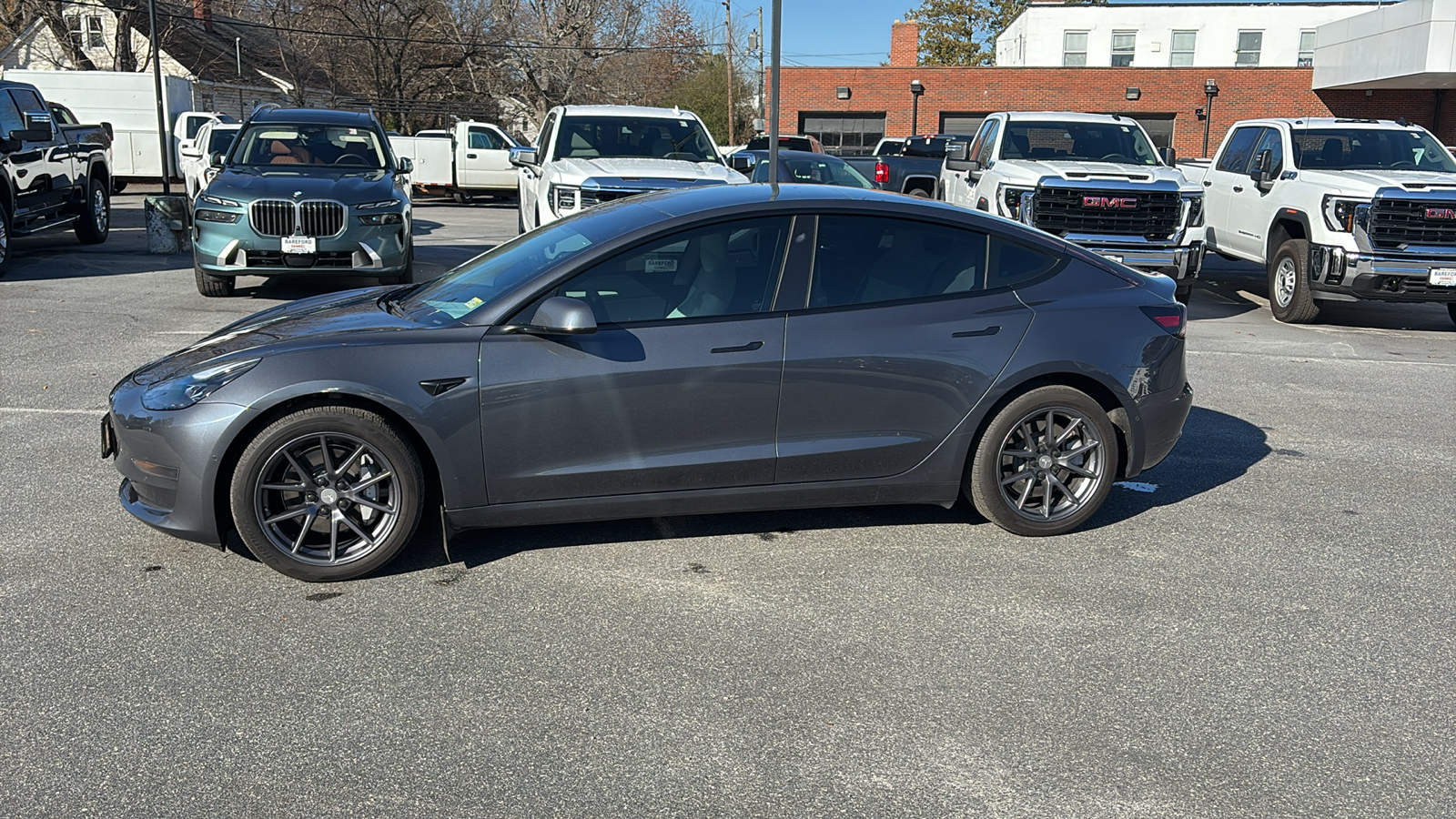 2022 Tesla Model 3  3