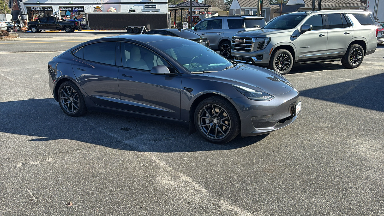 2022 Tesla Model 3  24