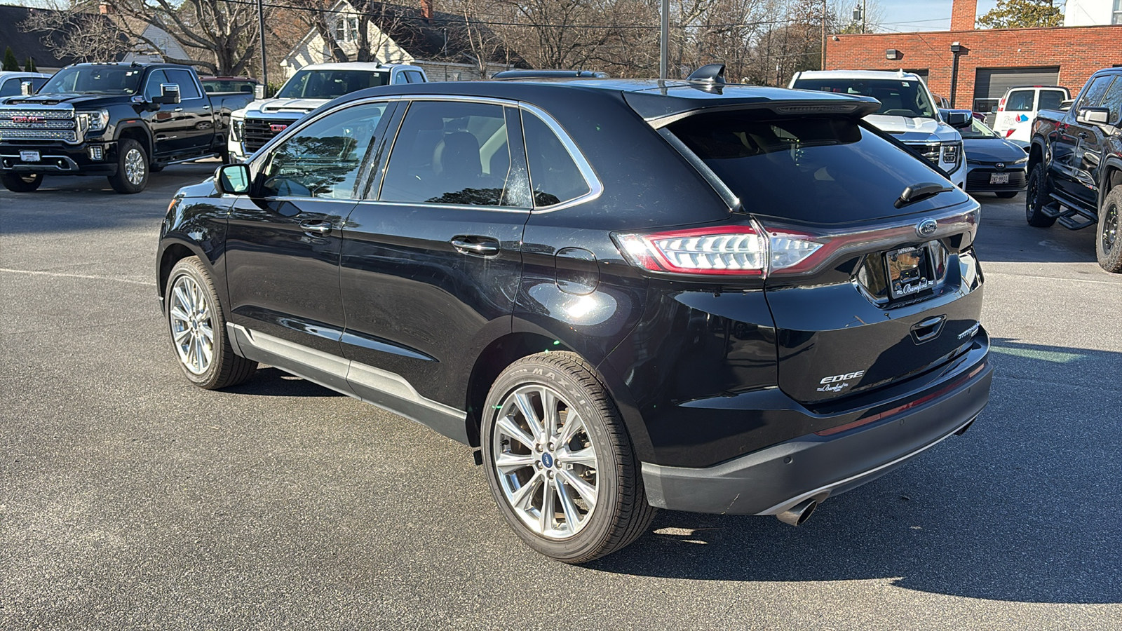 2018 Ford Edge Titanium 26