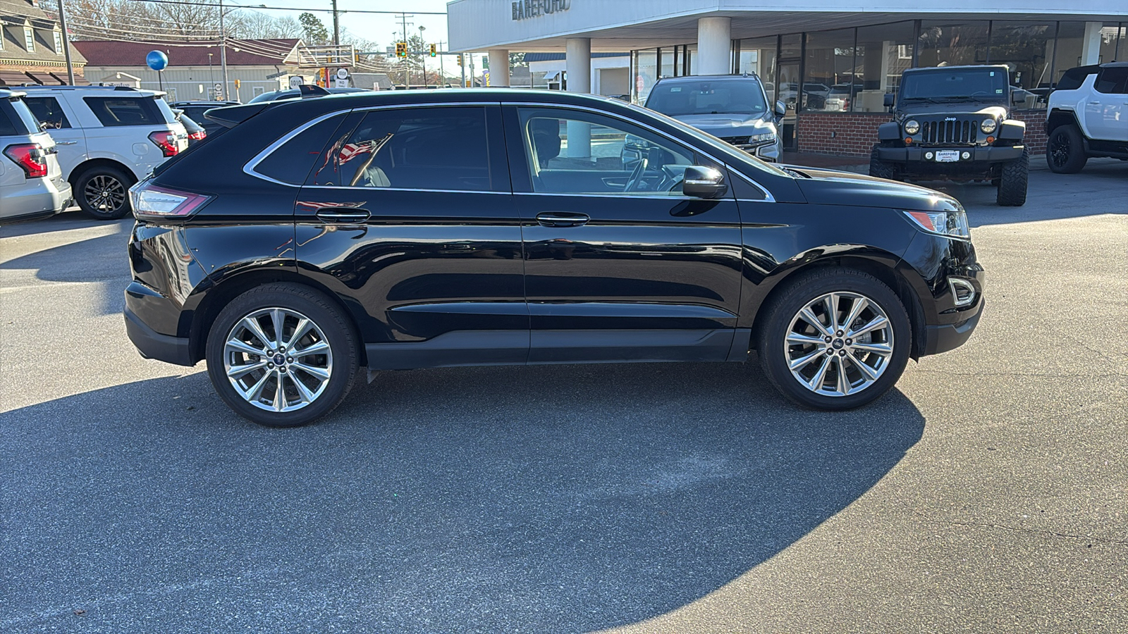 2018 Ford Edge Titanium 30