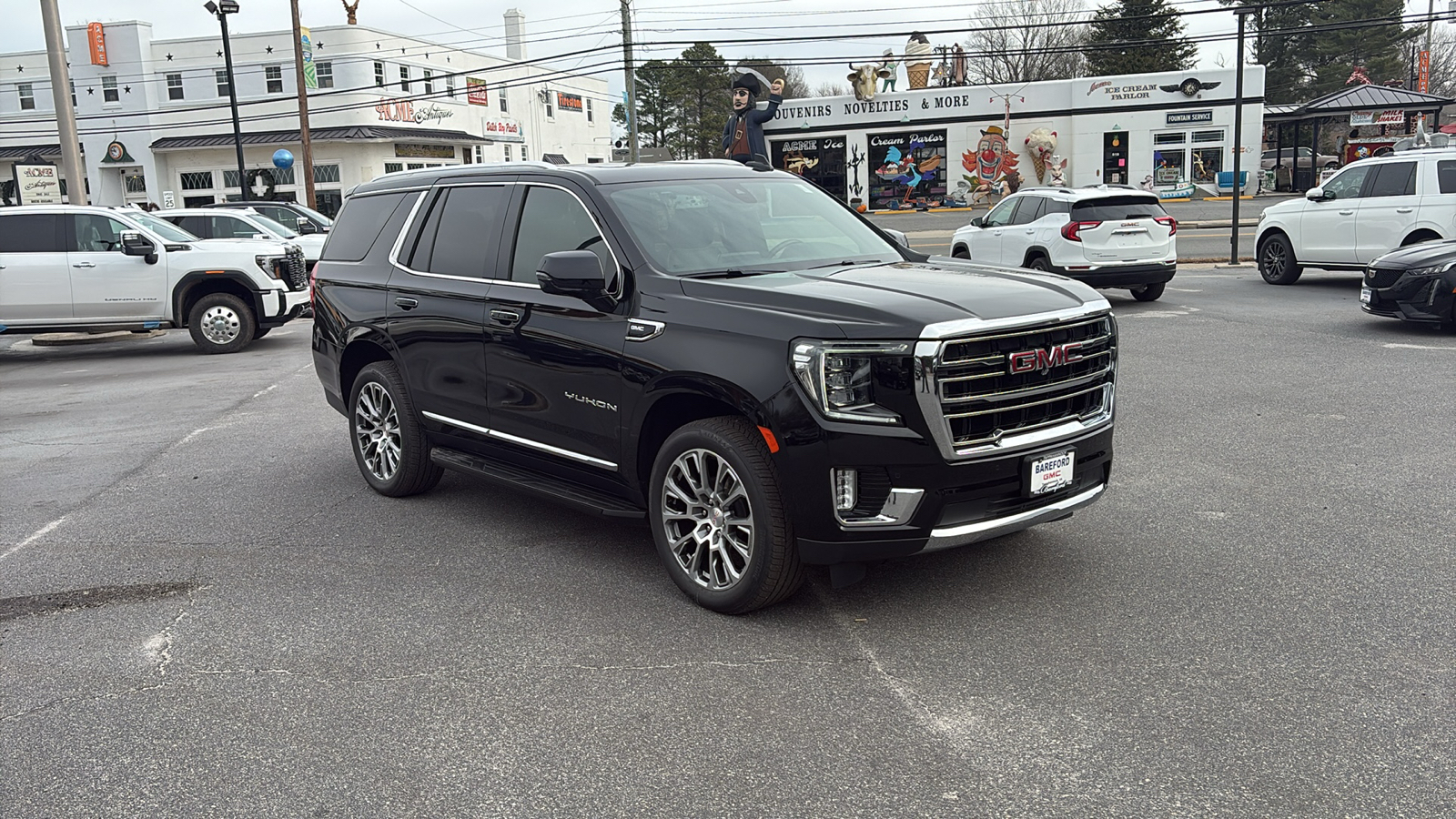 2022 GMC Yukon SLT 41