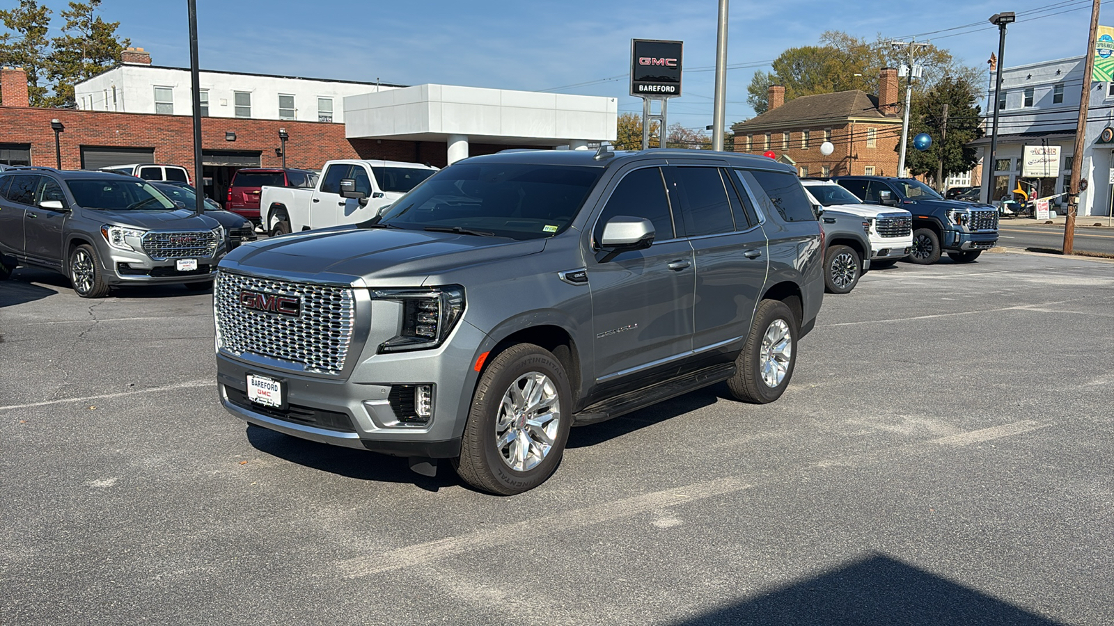 2023 GMC Yukon Denali 1