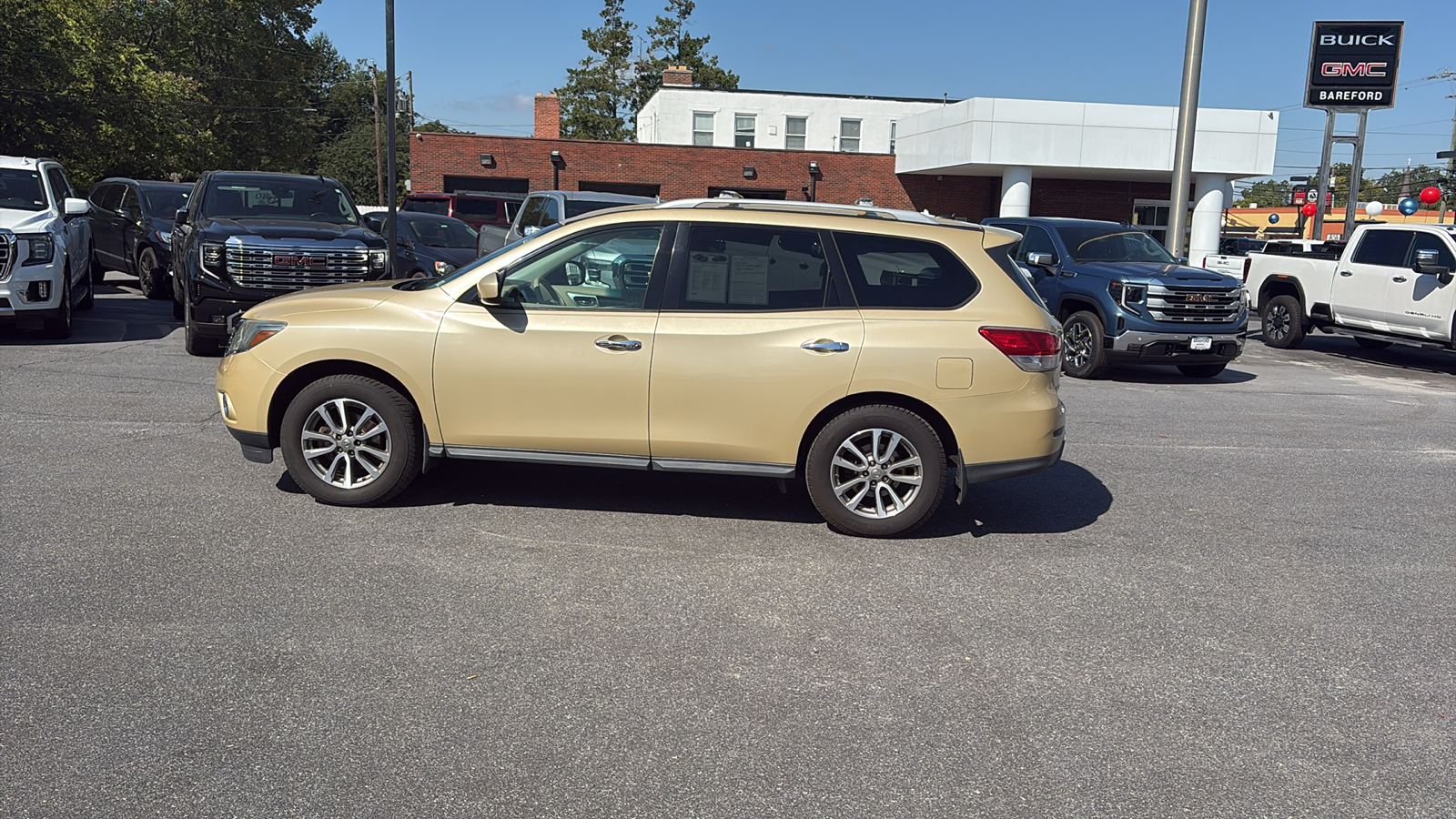 2013 Nissan Pathfinder Platinum 4