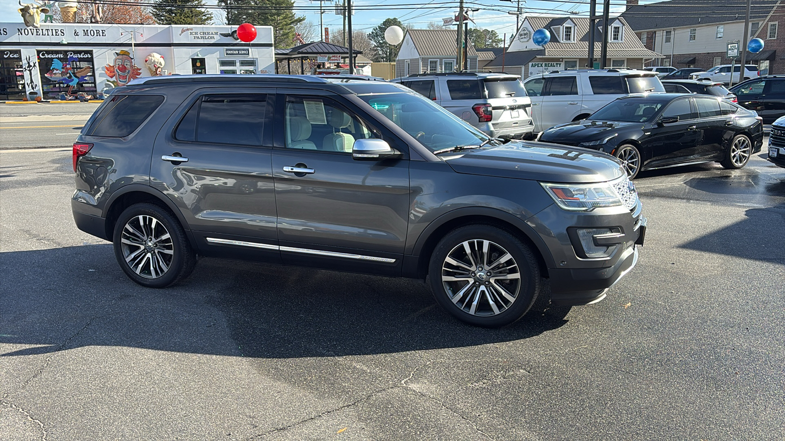 2017 Ford Explorer Platinum 35