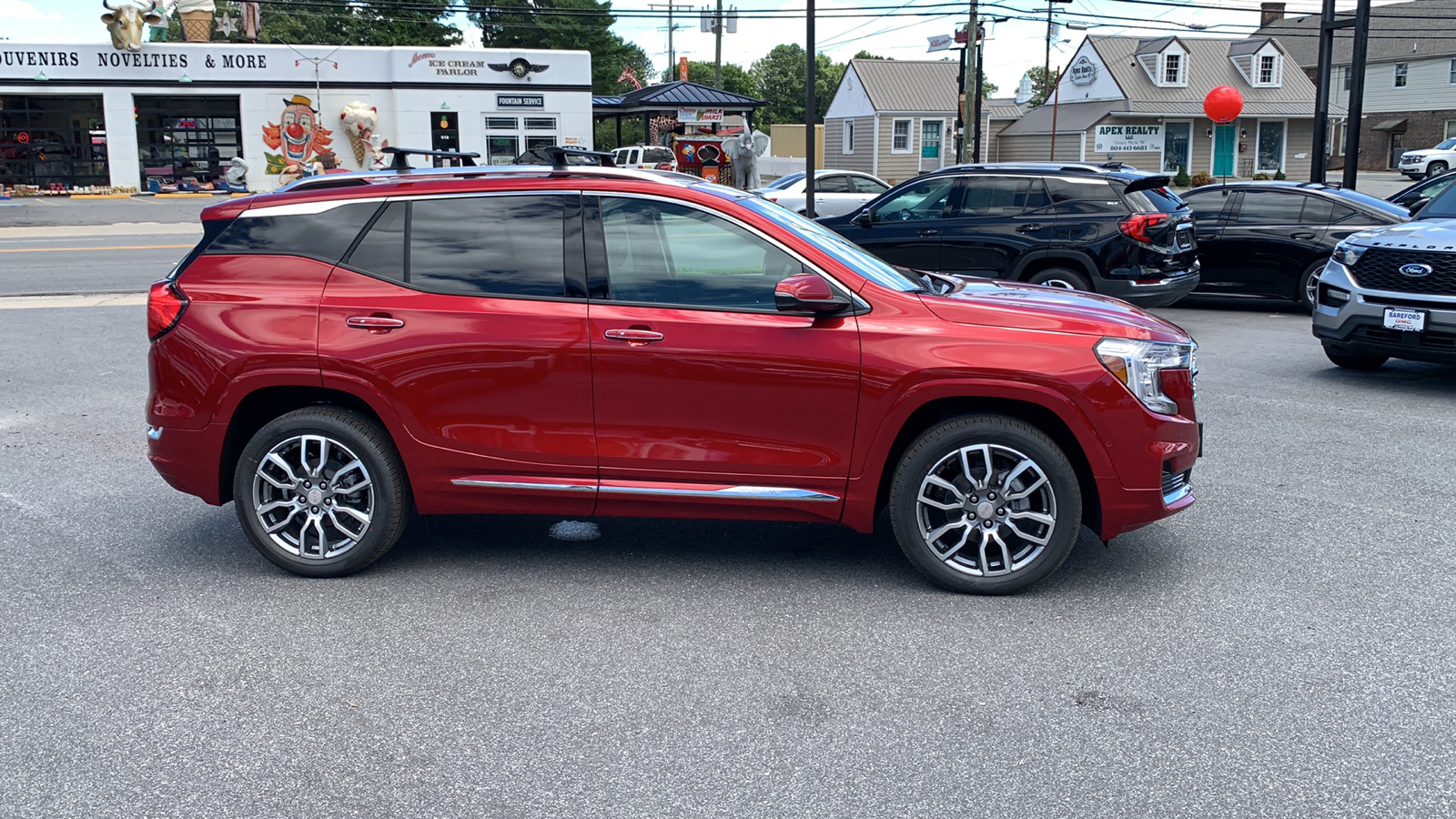 2024 GMC Terrain Denali 37