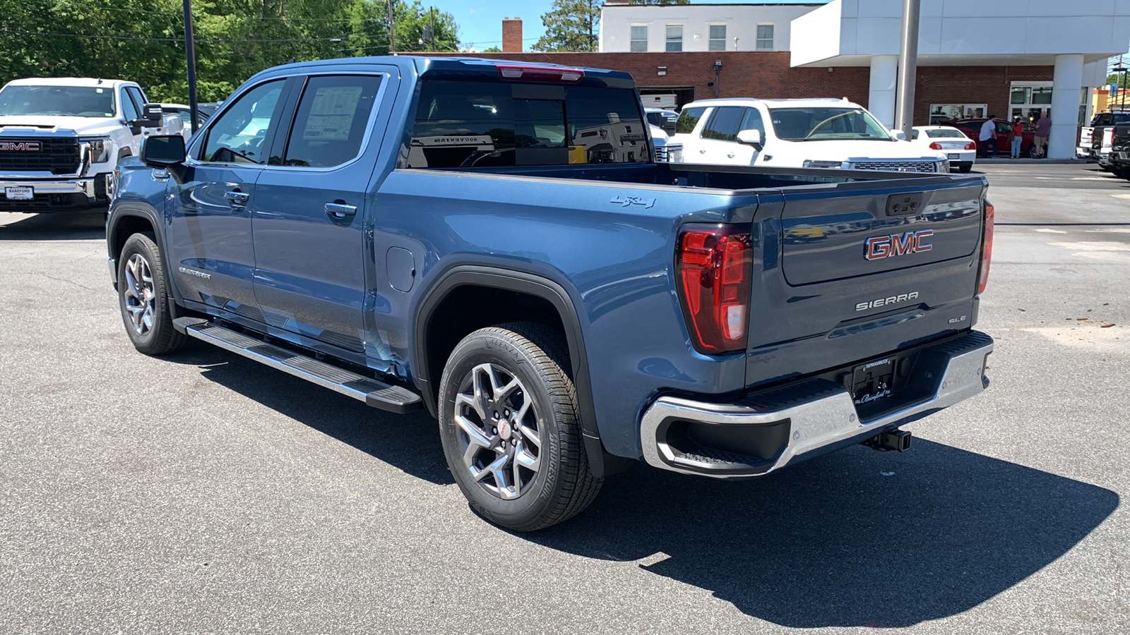 2024 GMC Sierra 1500 SLE 26