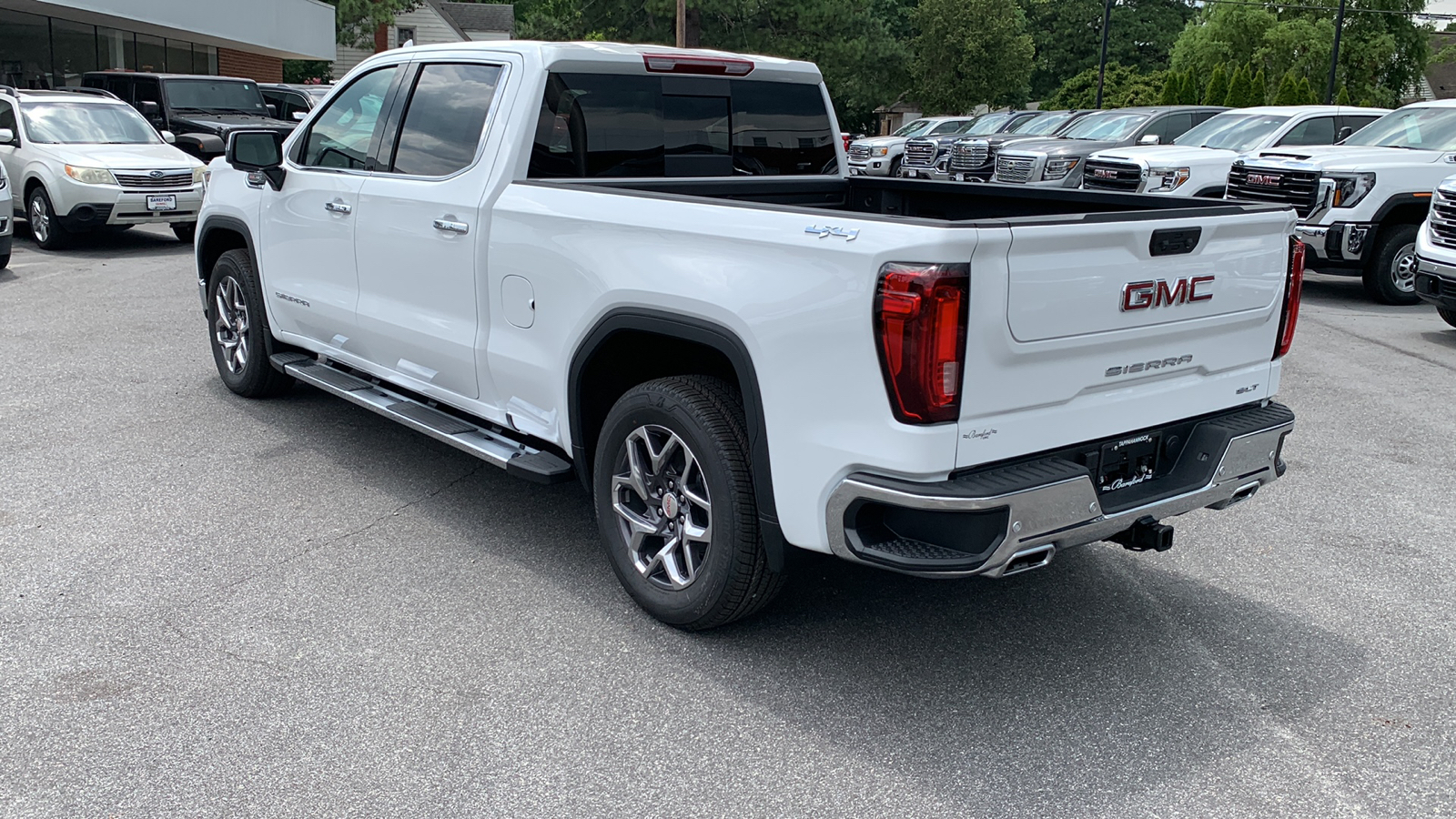 2024 GMC Sierra 1500 SLT 31