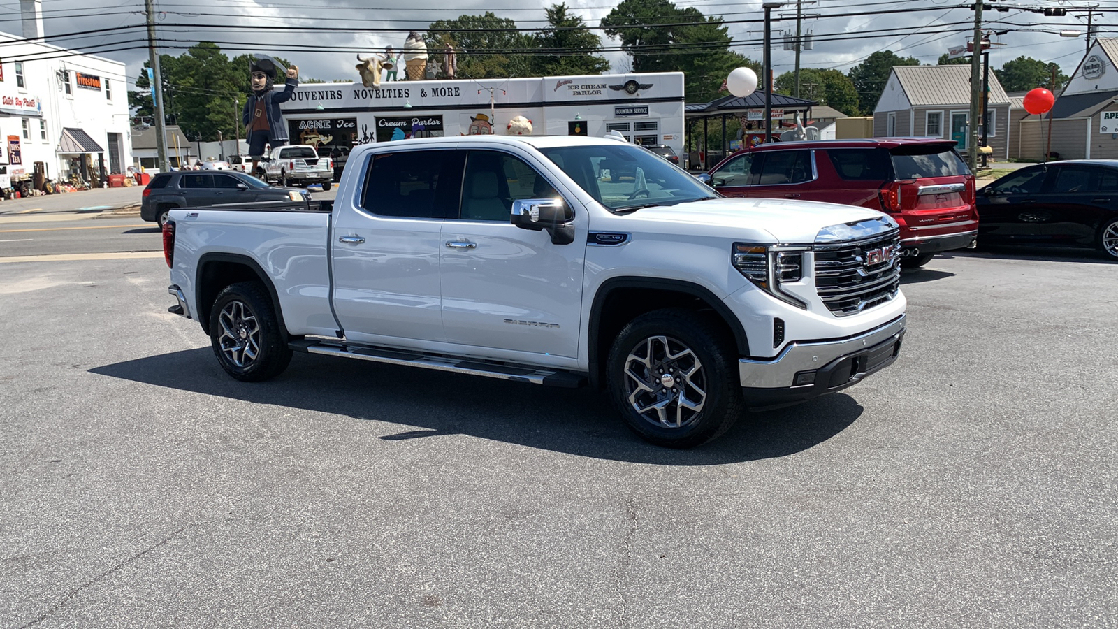 2024 GMC Sierra 1500 SLT 41