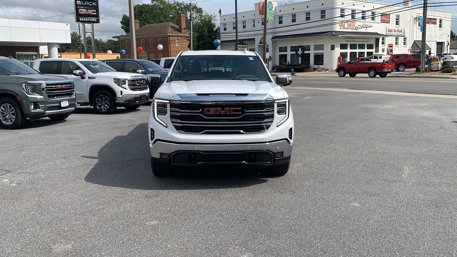 2024 GMC Sierra 1500 SLT 41