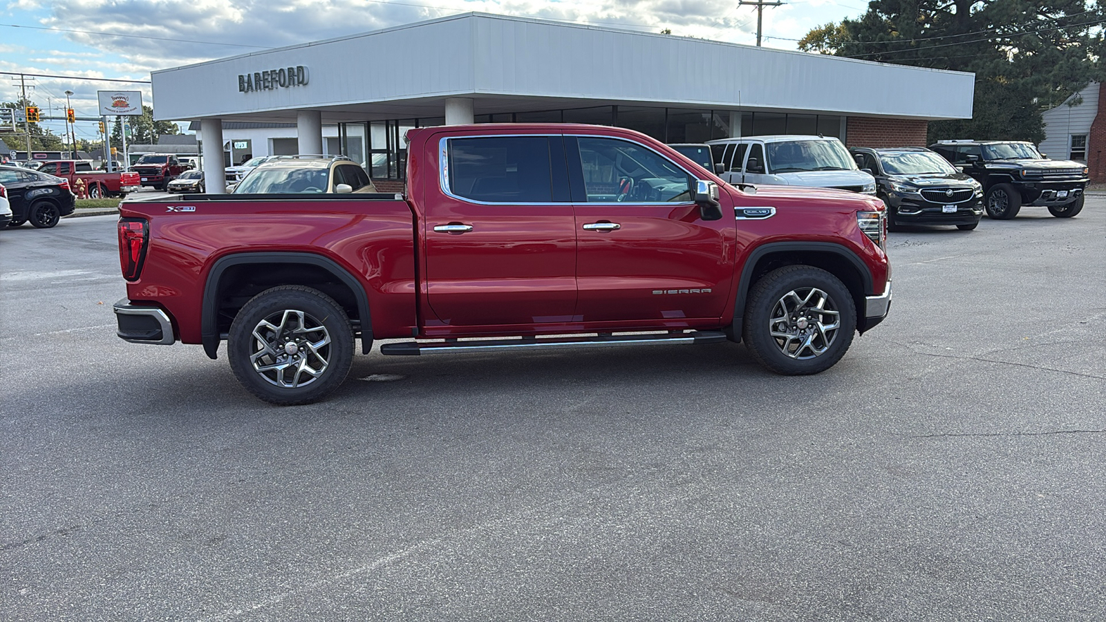 2025 GMC Sierra 1500 SLT 41