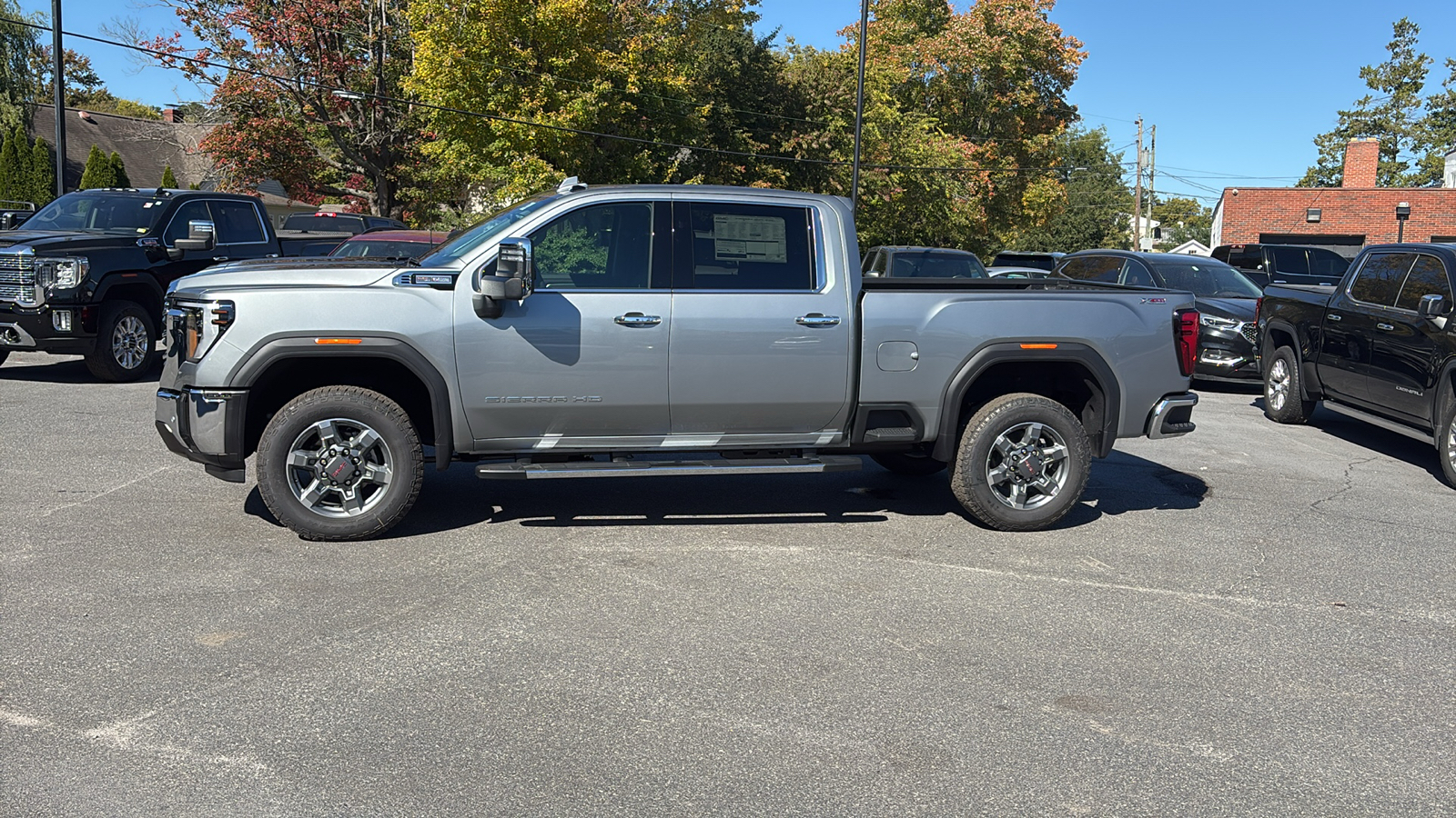 2025 GMC Sierra 2500HD SLT 3