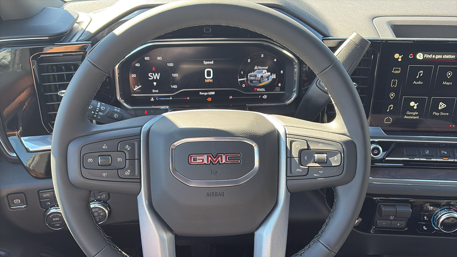 2025 GMC Sierra 2500HD SLT 14