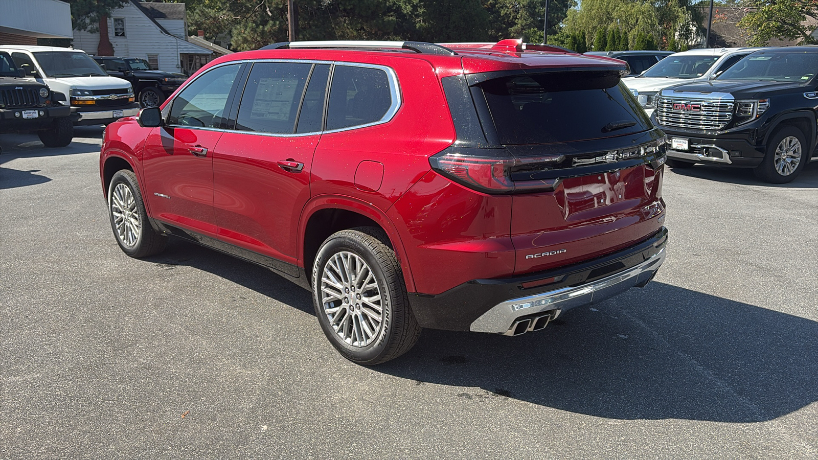 2024 GMC Acadia FWD Denali 30