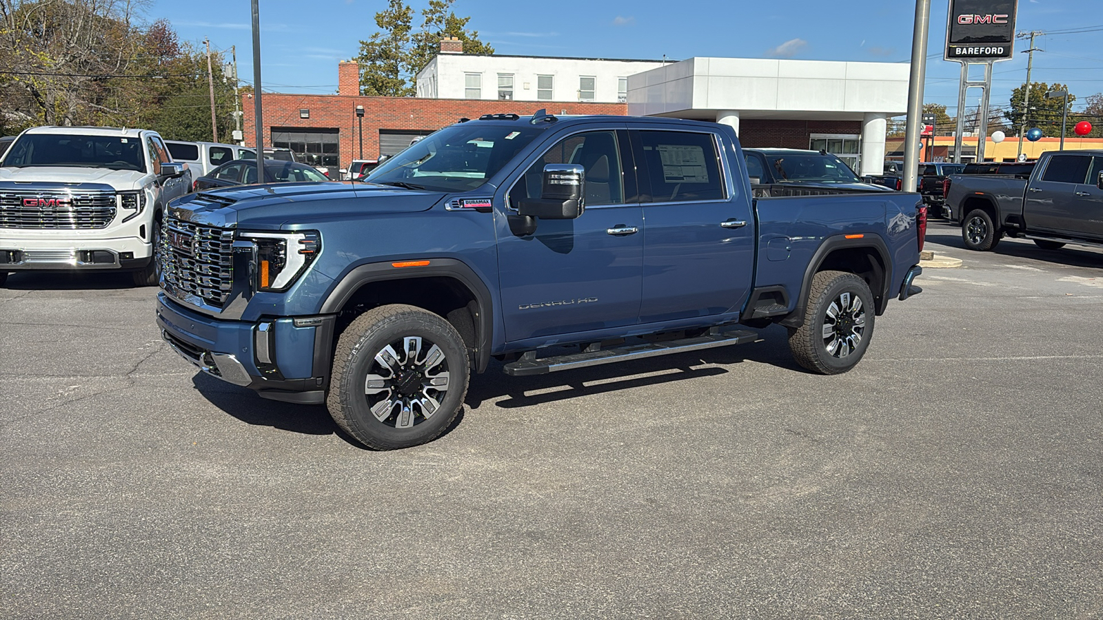 2025 GMC Sierra 2500HD Denali 2