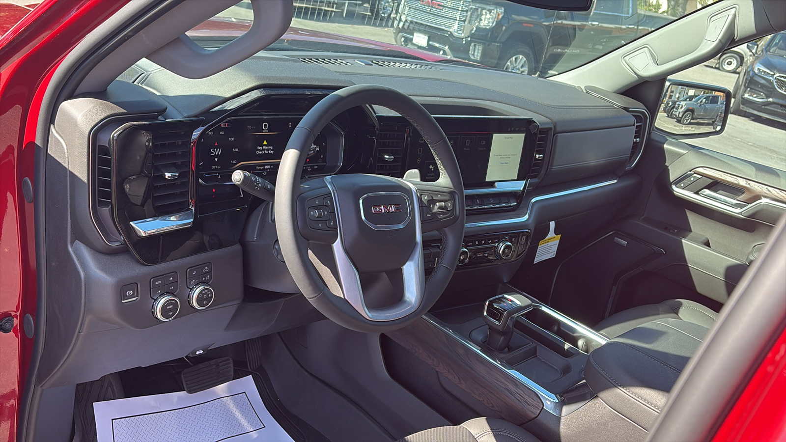 2024 GMC Sierra 1500 SLT 10