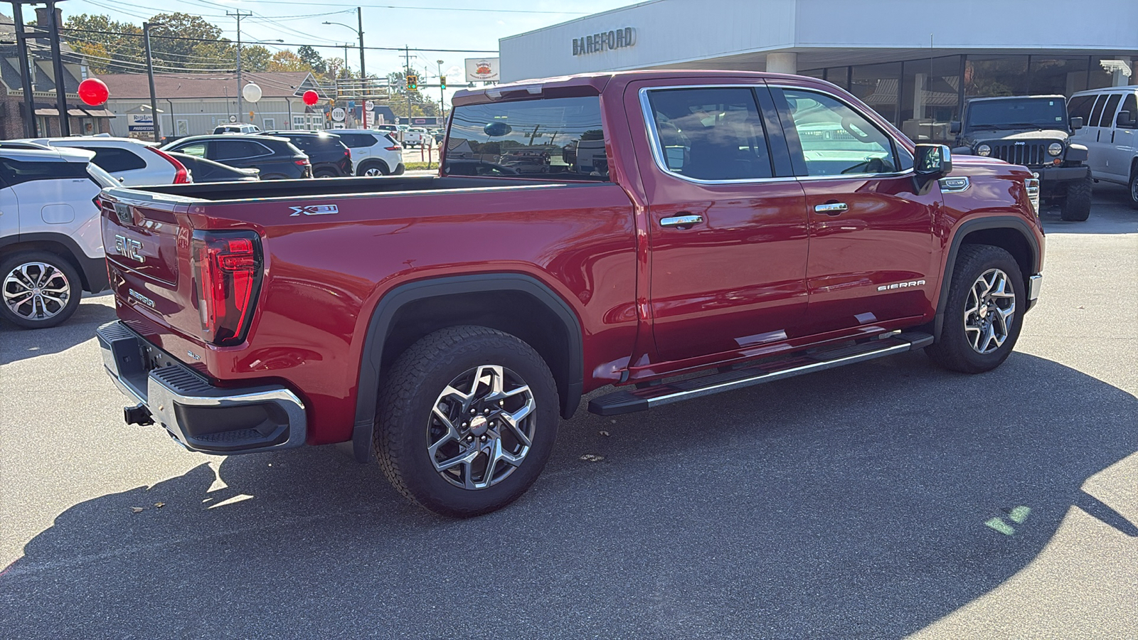 2024 GMC Sierra 1500 SLT 39