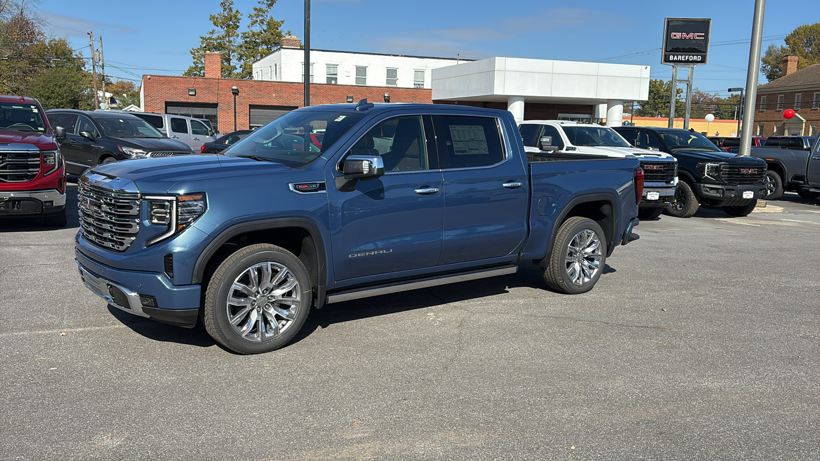 2025 GMC Sierra 1500 Denali 2