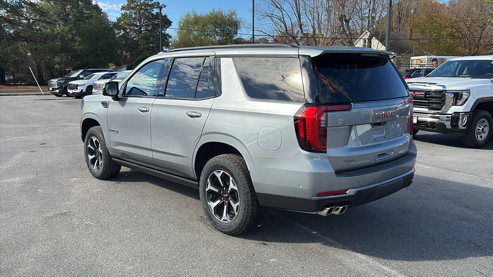 2025 GMC Yukon AT4 34