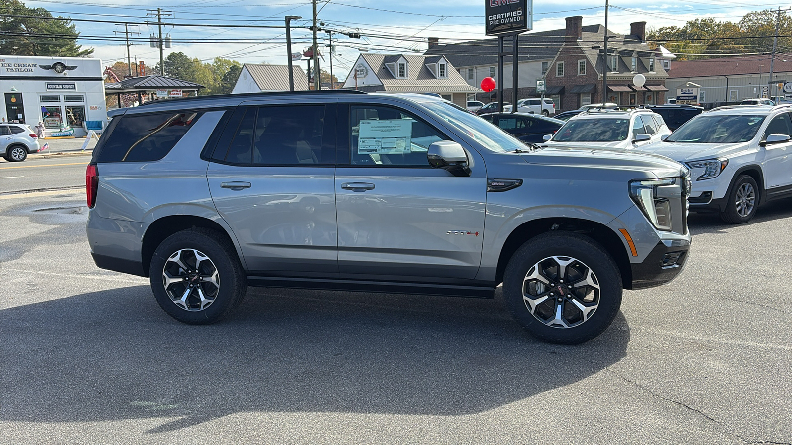 2025 GMC Yukon AT4 40