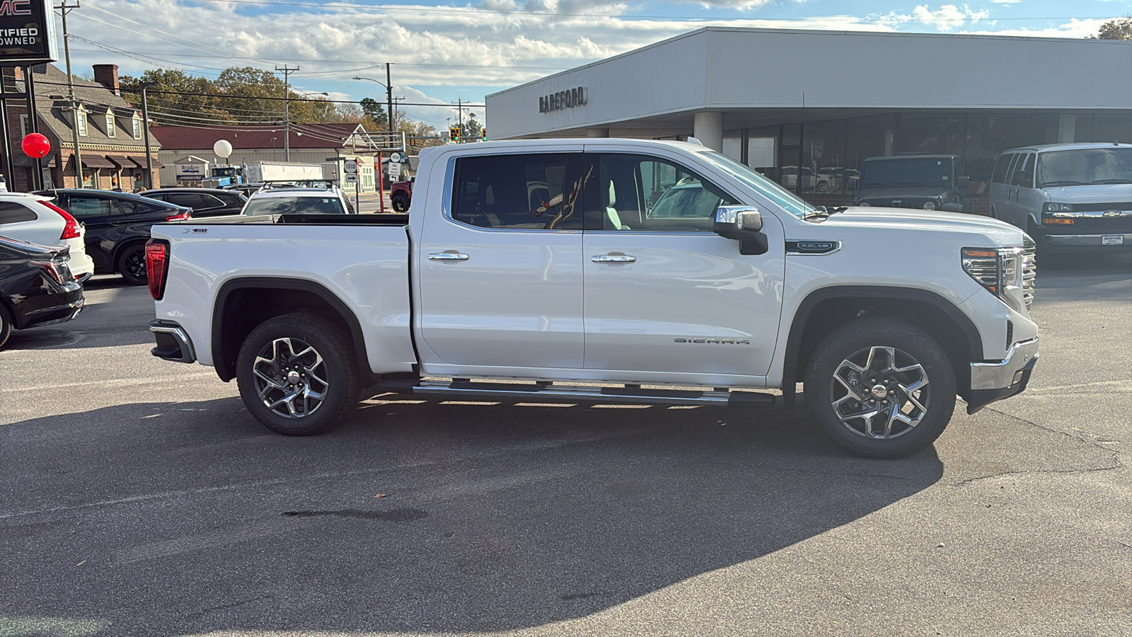 2025 GMC Sierra 1500 SLT 43