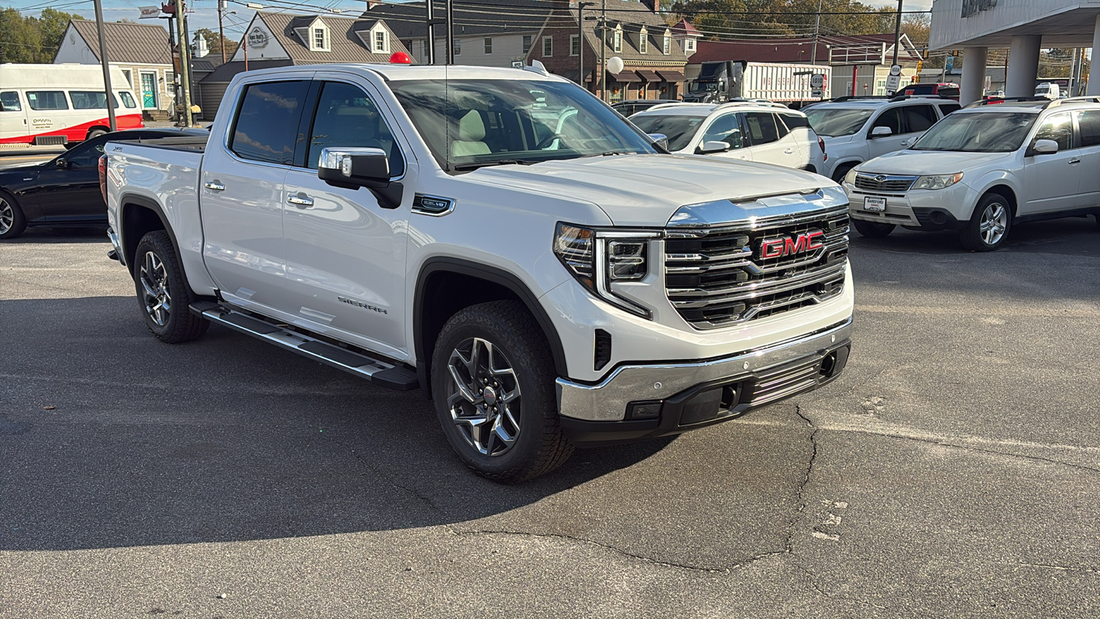 2025 GMC Sierra 1500 SLT 44