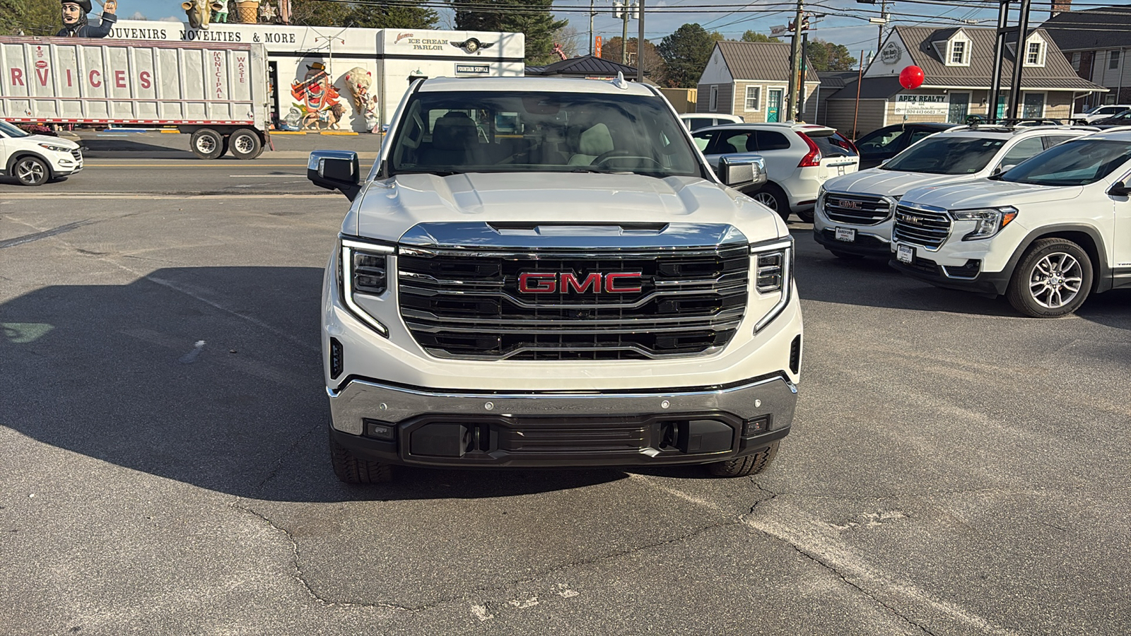 2025 GMC Sierra 1500 SLT 45