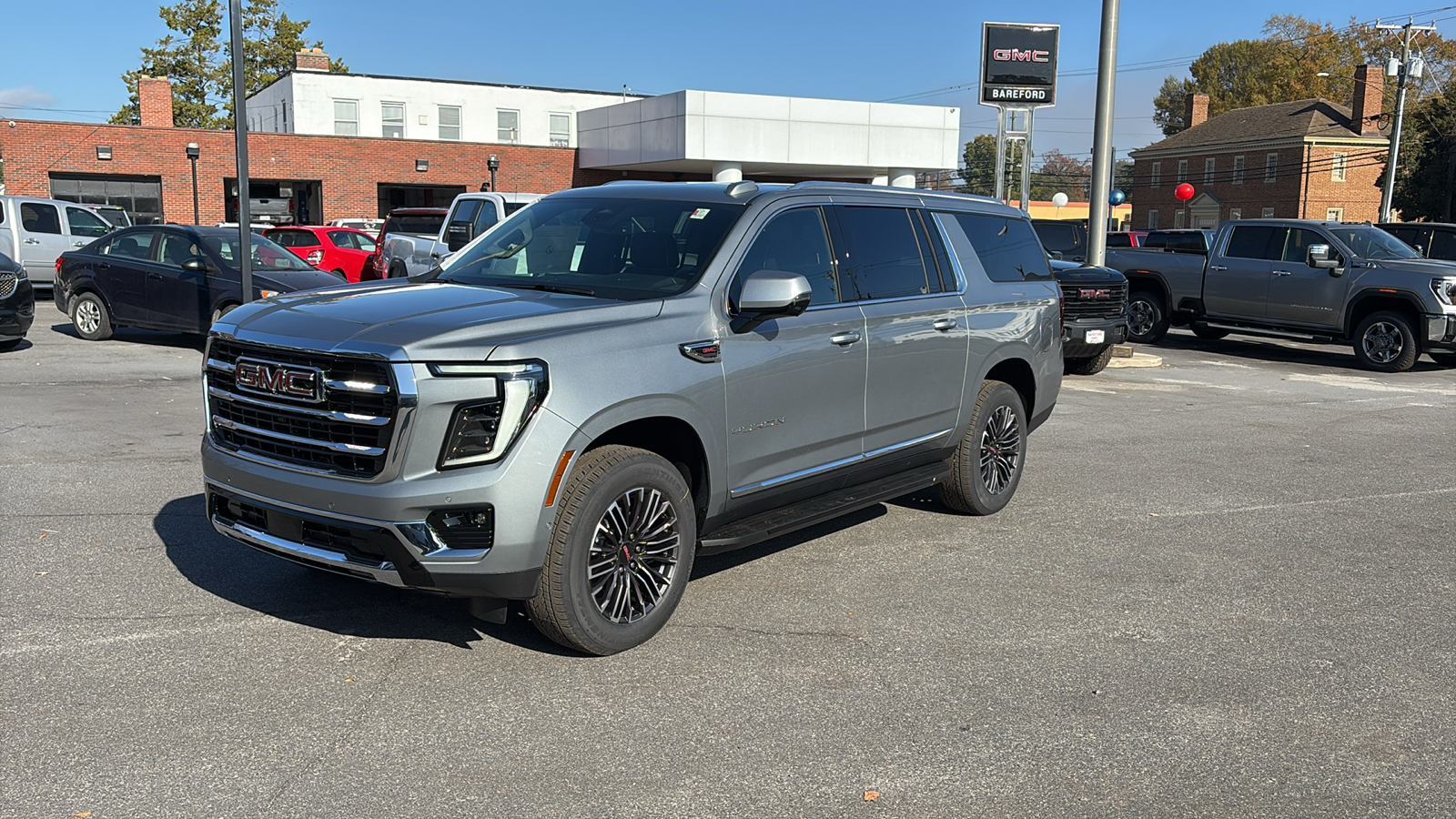 2025 GMC Yukon XL Elevation 1