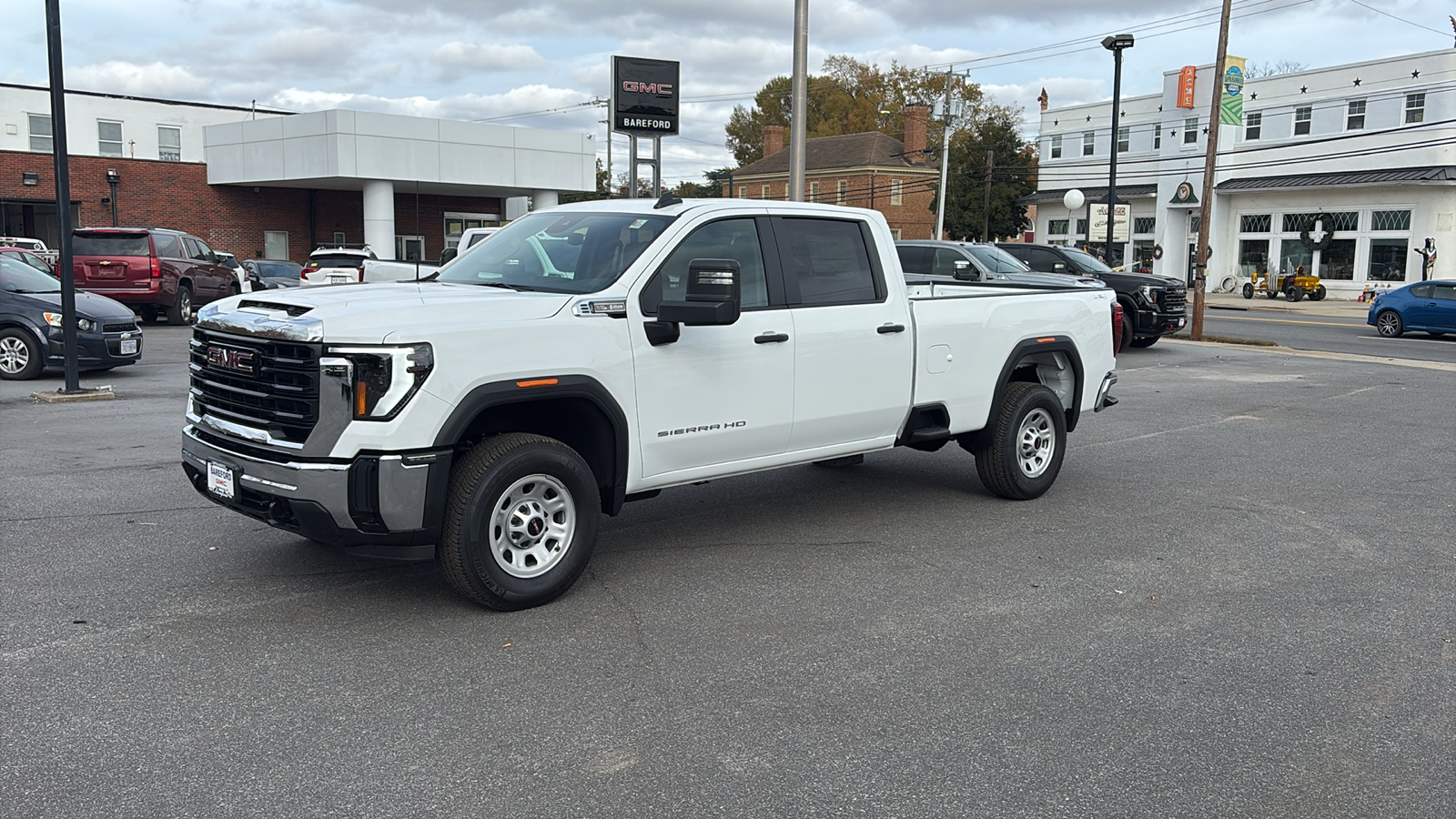 2024 GMC Sierra 2500HD Pro 2