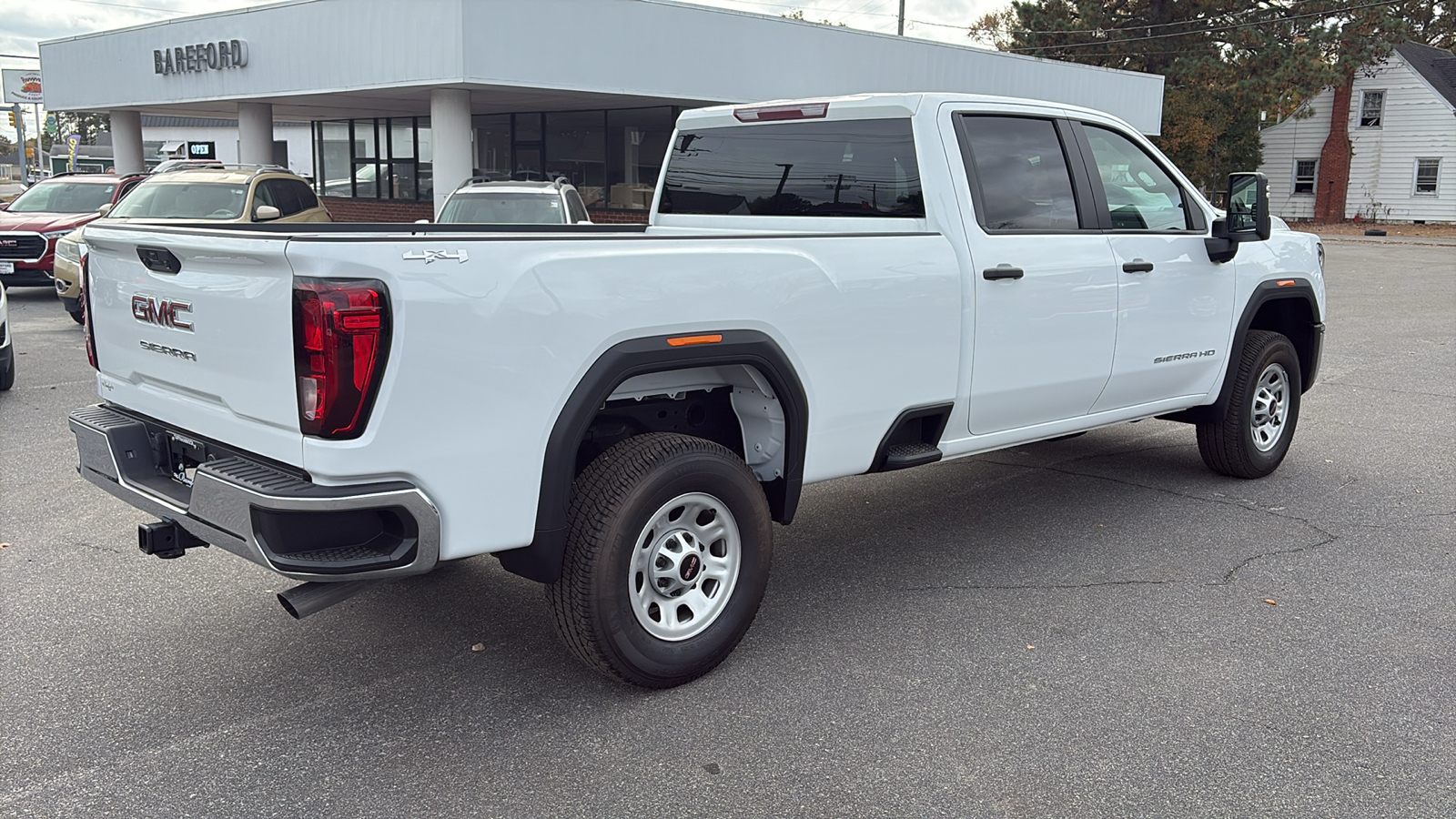 2024 GMC Sierra 2500HD Pro 32