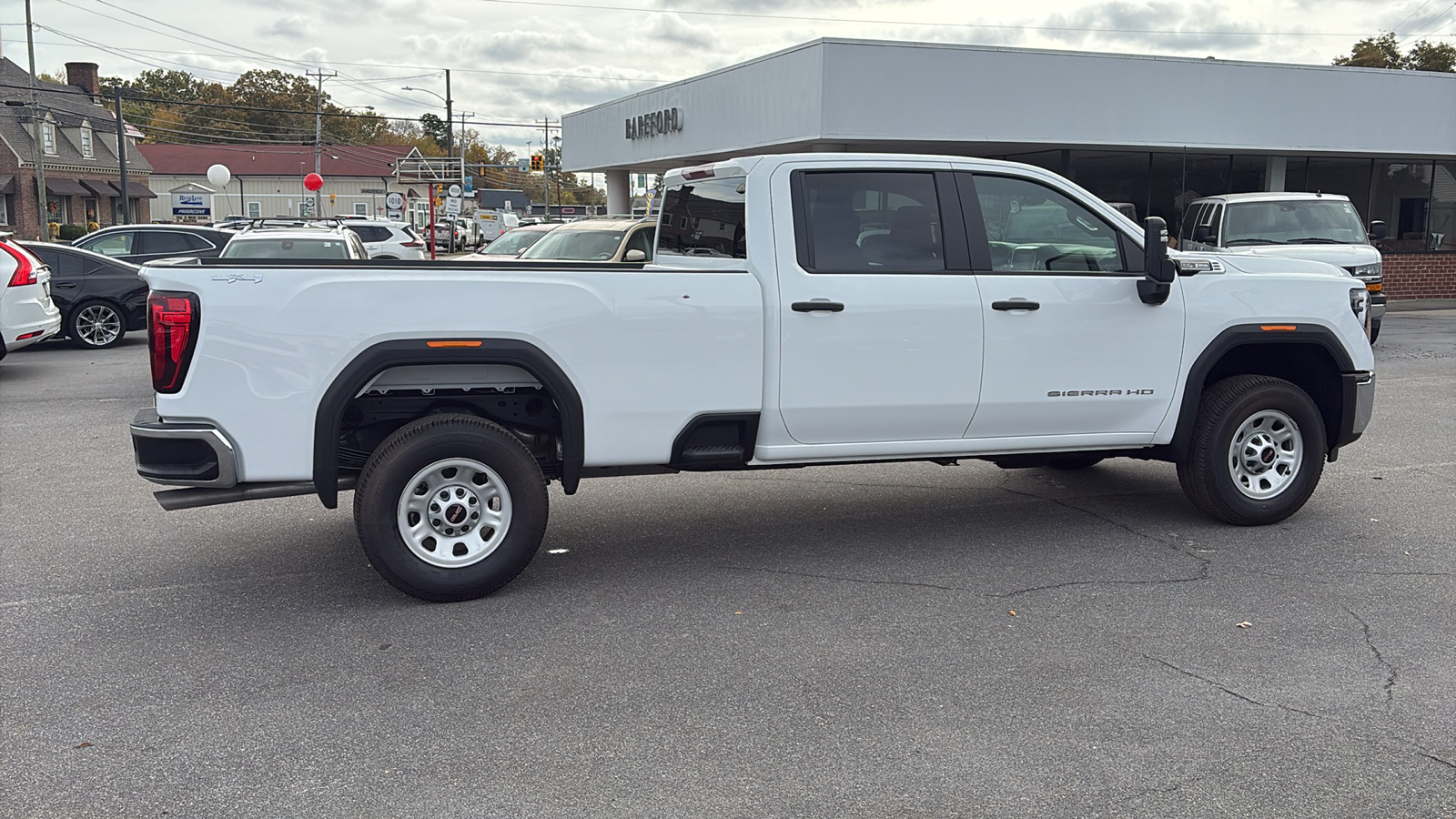 2024 GMC Sierra 2500HD Pro 33