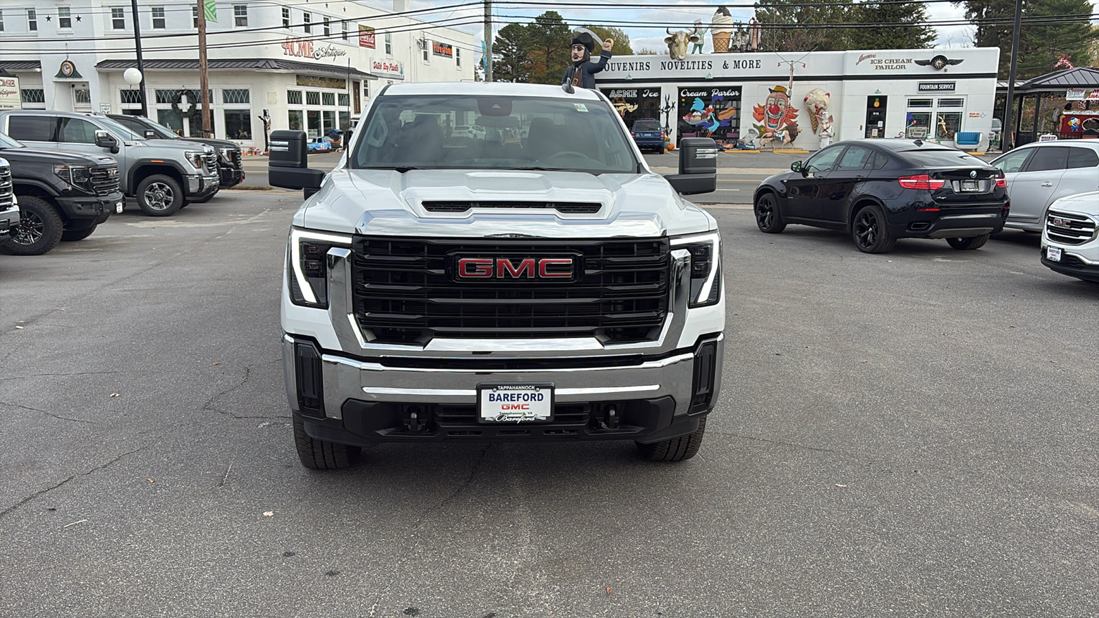 2024 GMC Sierra 2500HD Pro 37