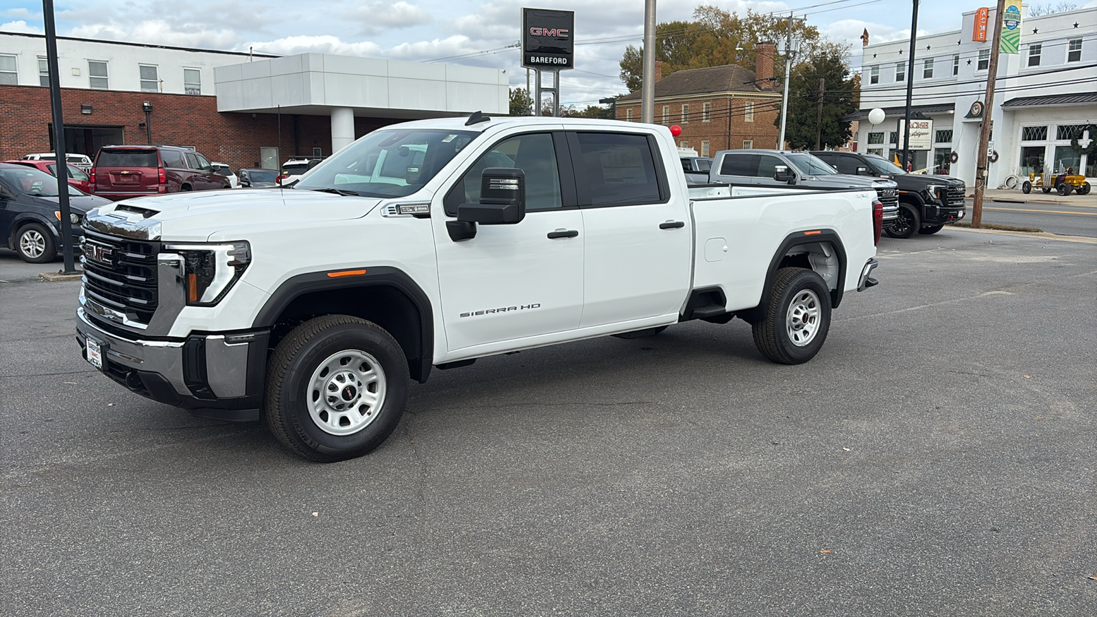 2024 GMC Sierra 2500HD Pro 2