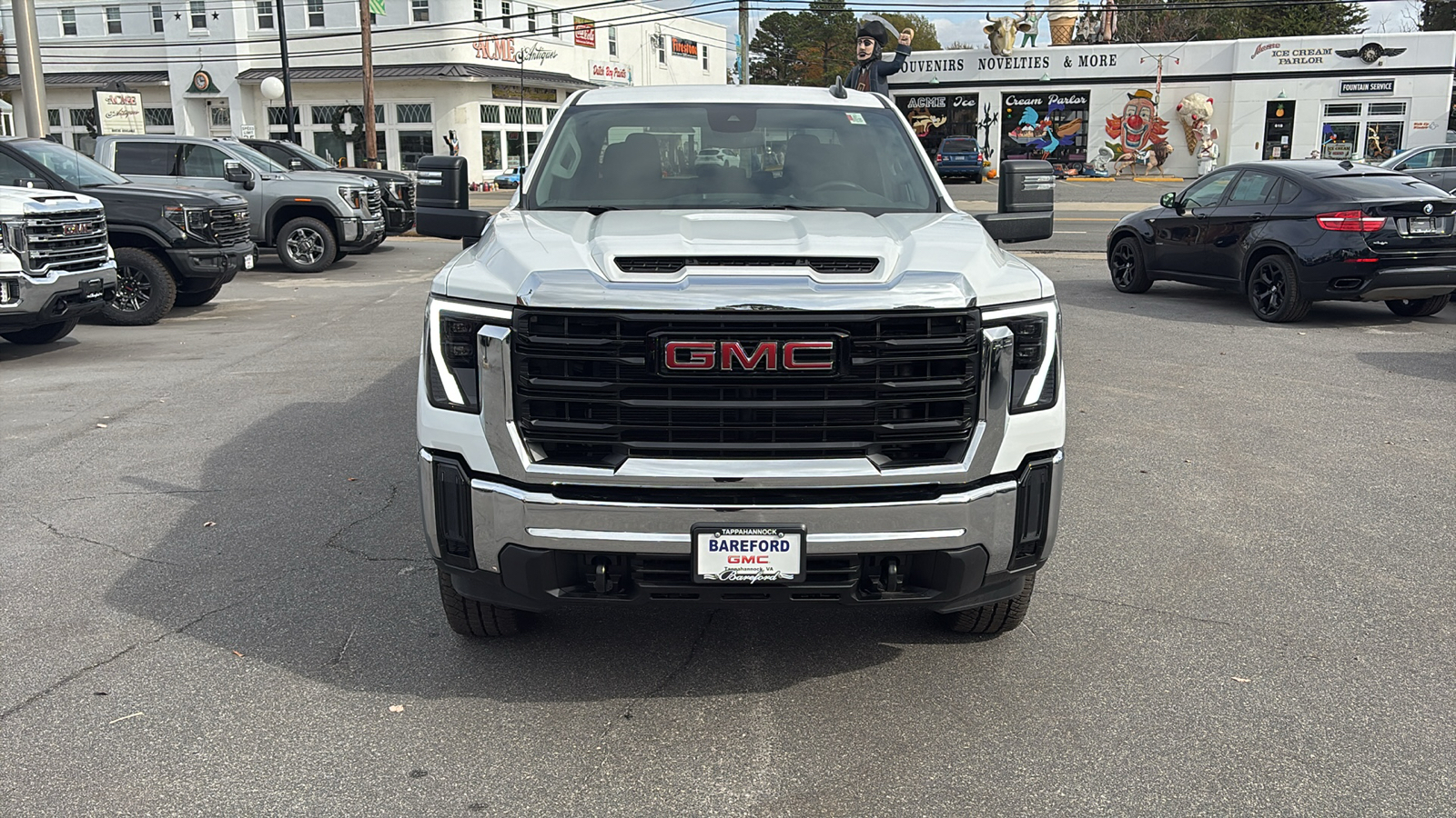 2024 GMC Sierra 2500HD Pro 36