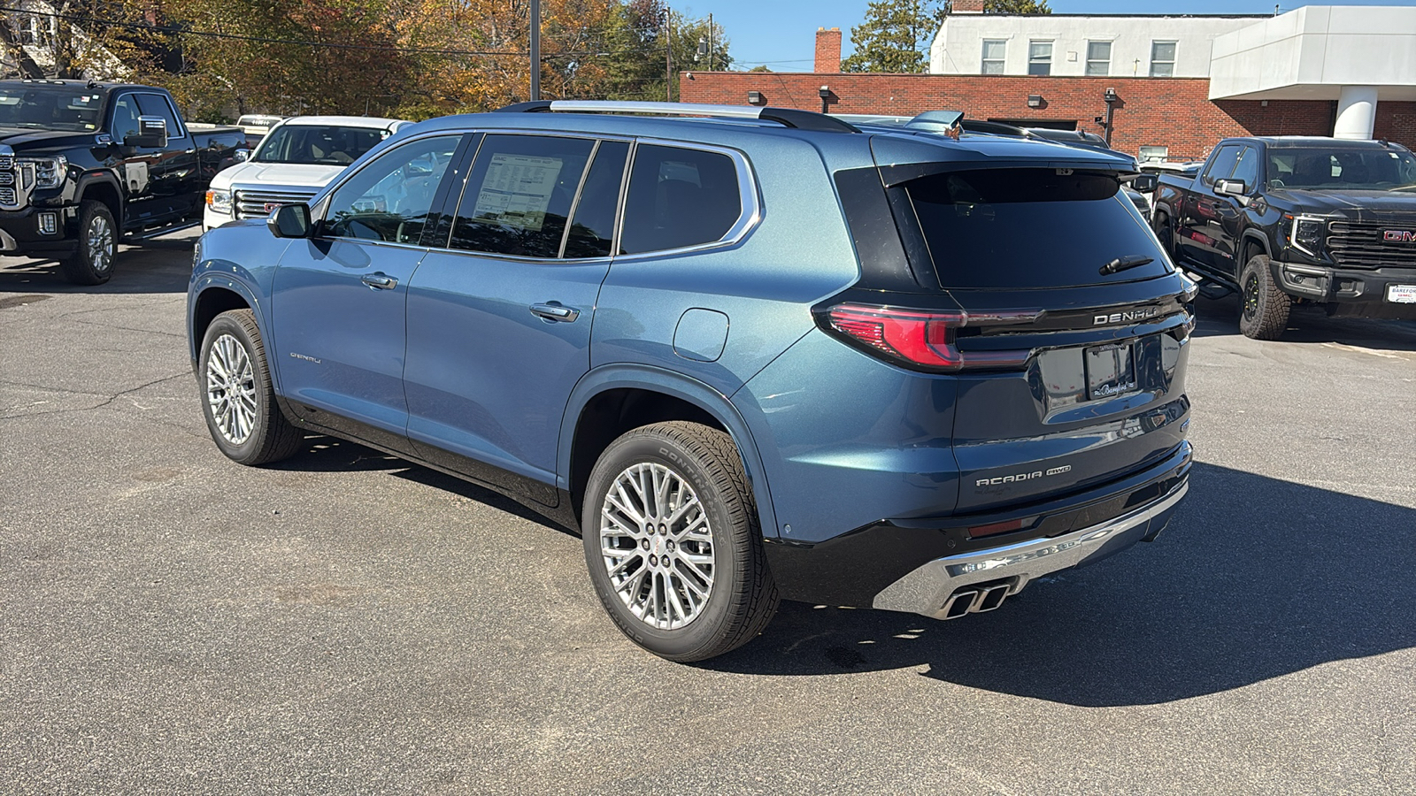 2024 GMC Acadia AWD Denali 30