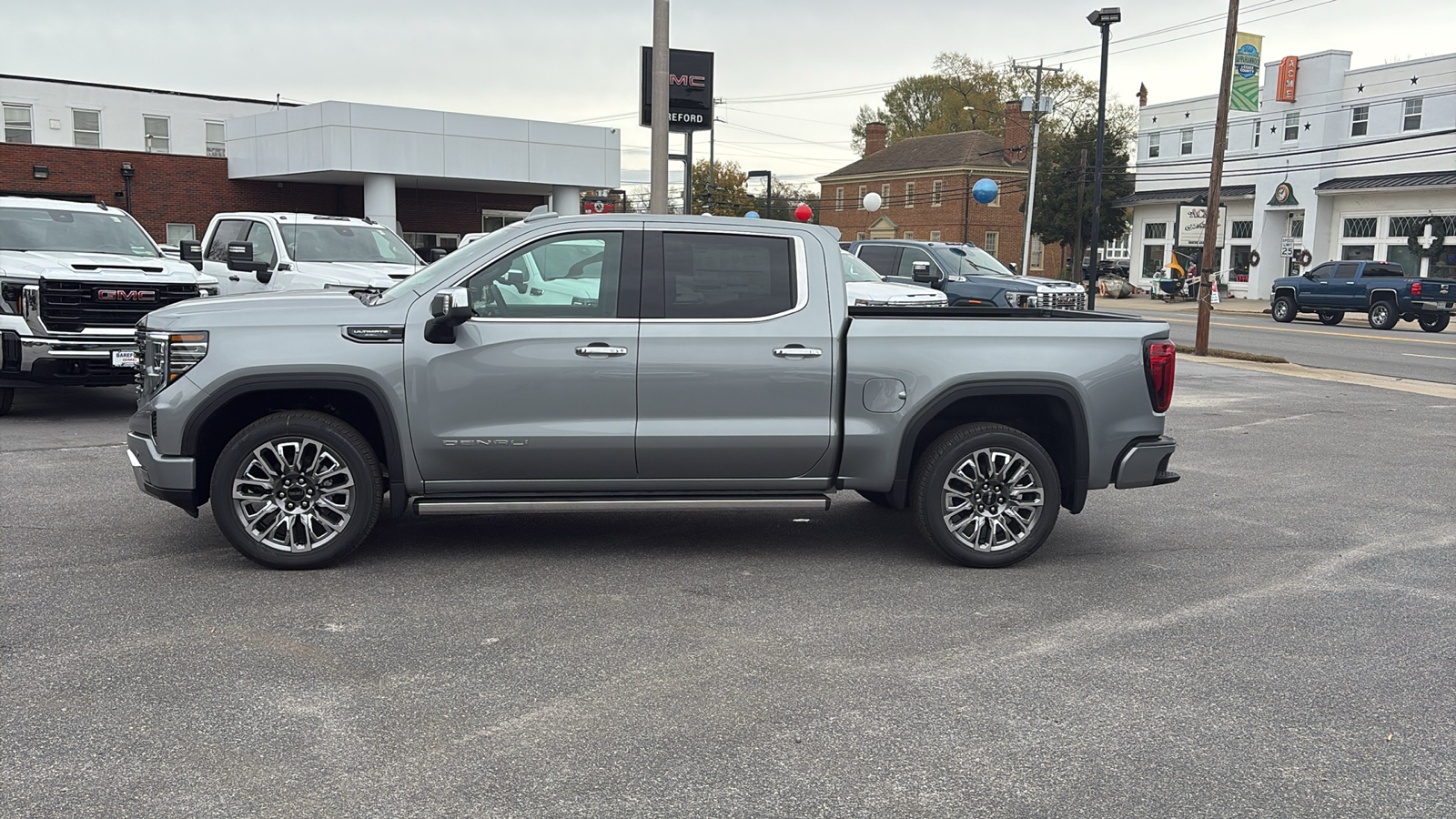 2025 GMC Sierra 1500 Denali Ultimate 4