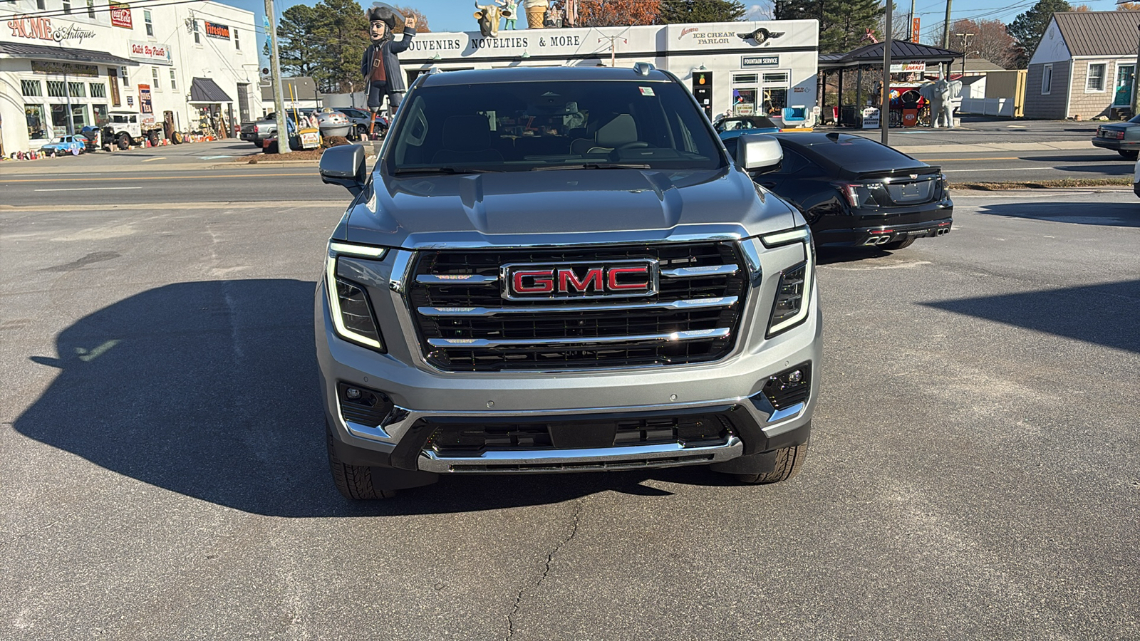 2025 GMC Yukon Elevation 36