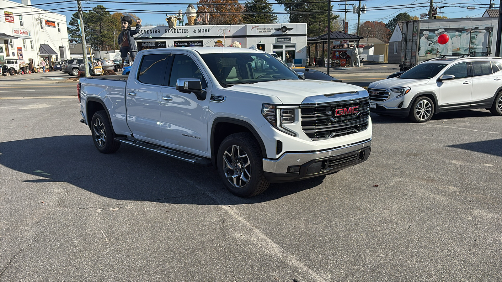 2025 GMC Sierra 1500 SLT 41